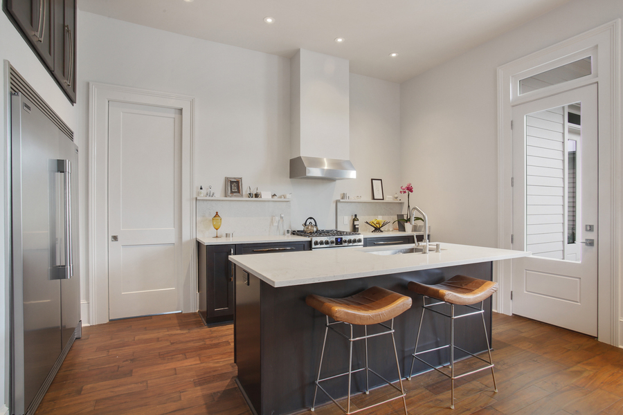 Sweeney Restoration work on 01-Valence St 9